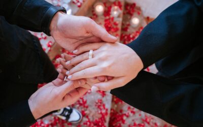 Bordando el amor: descubre y vive la magia de los rituales en tu ceremonia civil